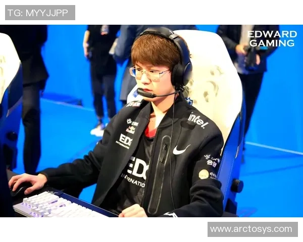 EDG在全球总决赛中的战术亮点与不足全面解析